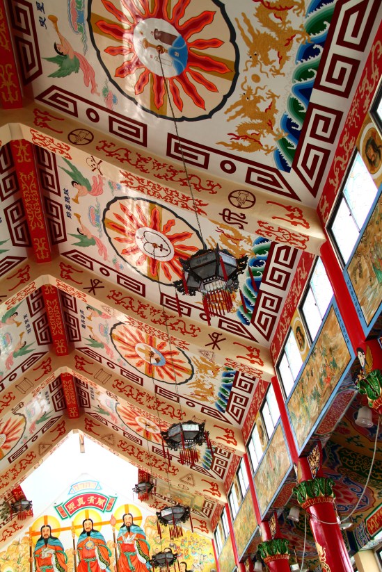 [Here we are, gazing up as we move through the nave.]