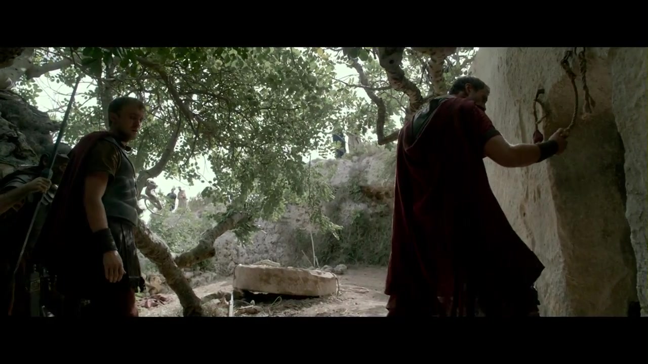 risen-an-exclusive-movie-clip-for-tbn-youtube-370